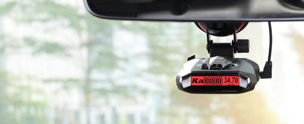 Cobra RAD 700i Laser Radar Detector with Premium Detection, Intelligence, Advanced Filtering, Drive Smarter App, Laser