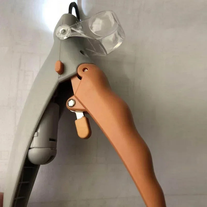 Professional Pet Nail Clipper with LED Light Dog Cat Groomin Tool Scissors Nail Toe Claw Scissors Trimmer Animal Pet Supplies